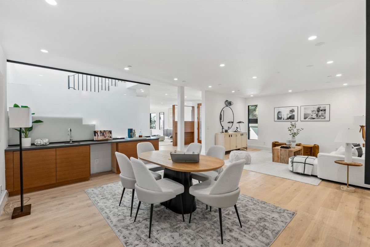 Dining room, Interior, Living room, Recessed Lighting, Wood Texture Flooring