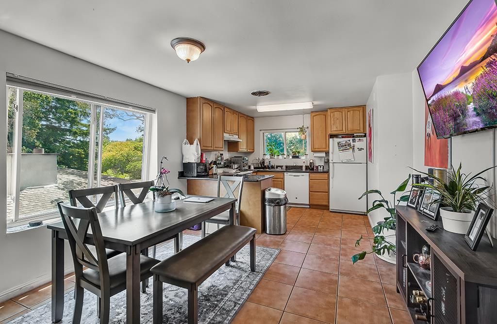 Dining room, Interior, Kitchen
