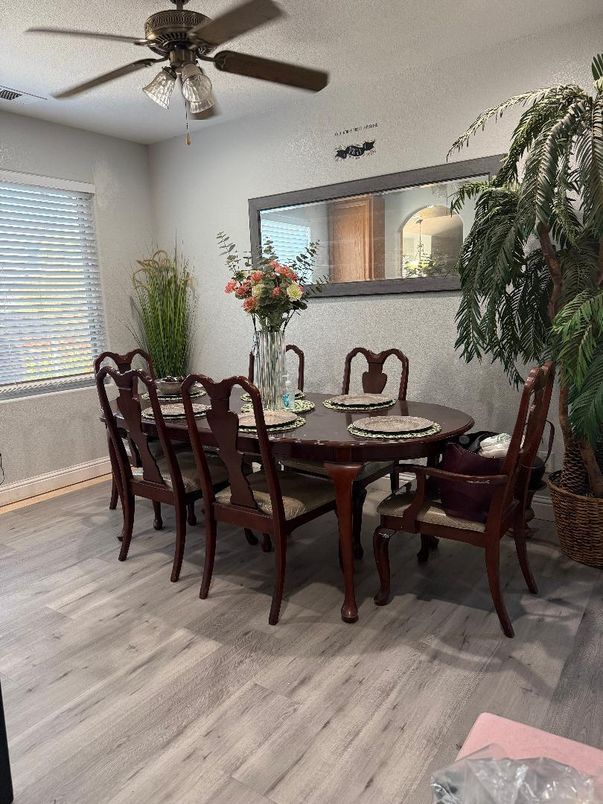 Dining room, Interior, Wood Texture Flooring