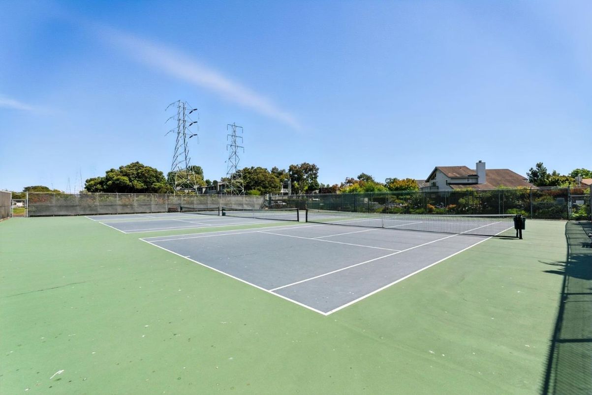 Exterior, Tennis Courts