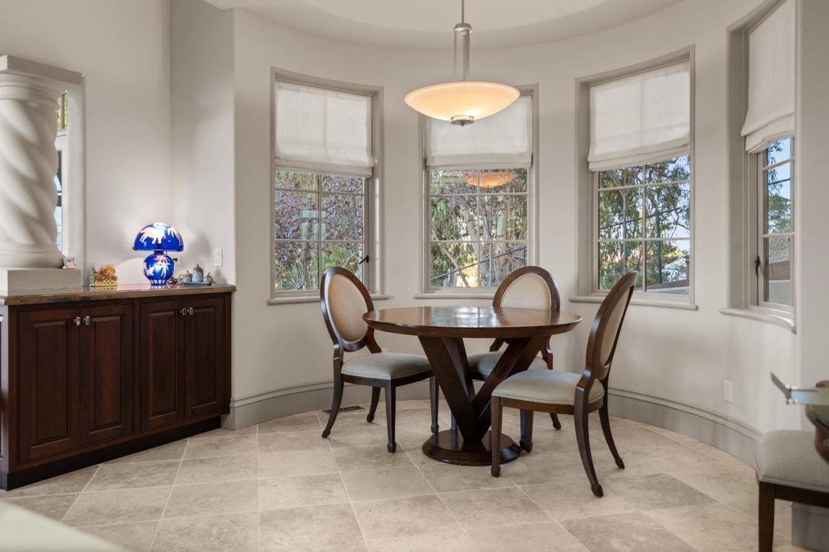Dining room, Interior, Pendant Lights