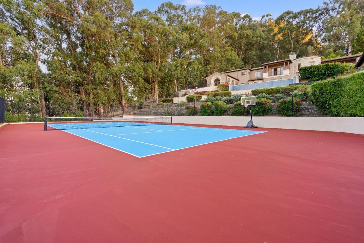 Exterior, Tennis Courts