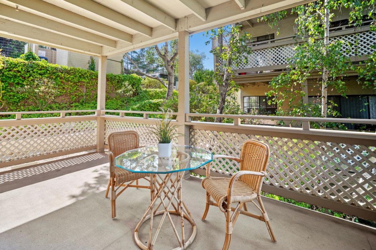 Exterior, Interior, Sun Room