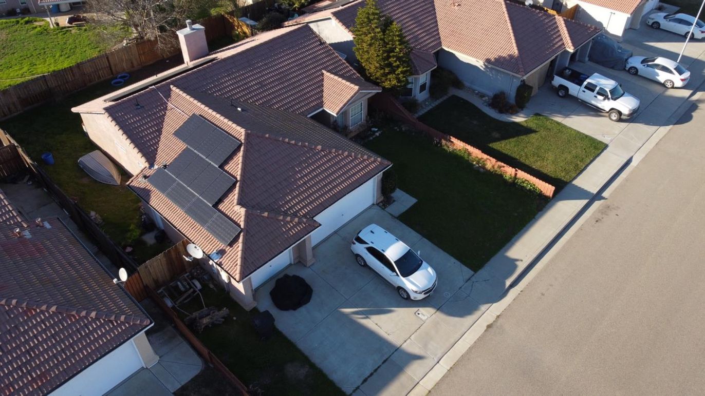Exterior, Drone