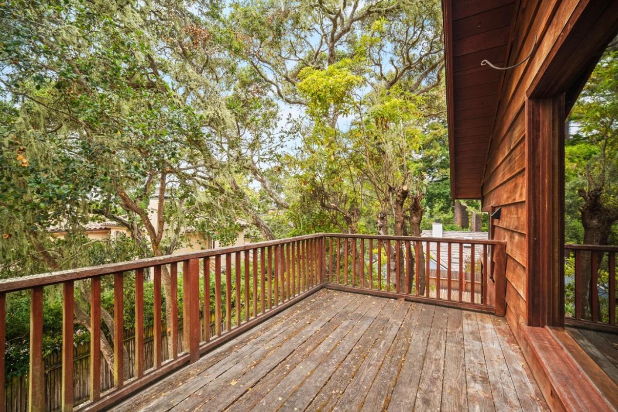 Exterior, Wood Texture Flooring