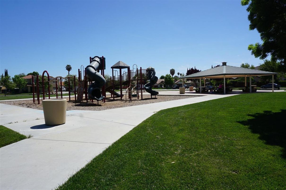 Backyard, Exterior, Playground