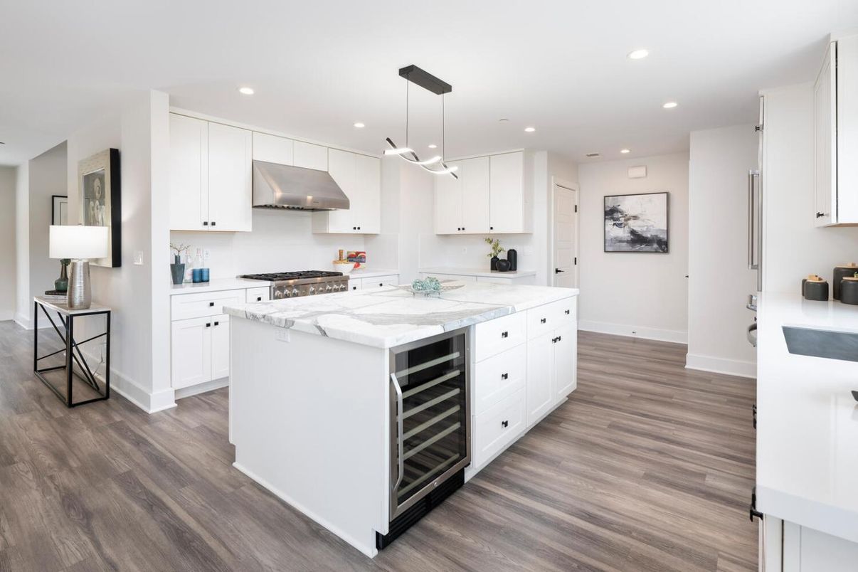 Interior, Kitchen, Pendant Lights, Recessed Lighting, Wood Texture Flooring