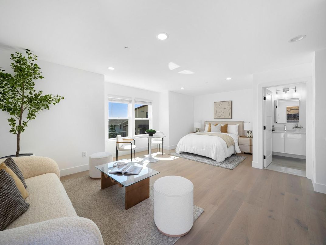 Bedroom, Interior, Living room, Recessed Lighting, Wood Texture Flooring