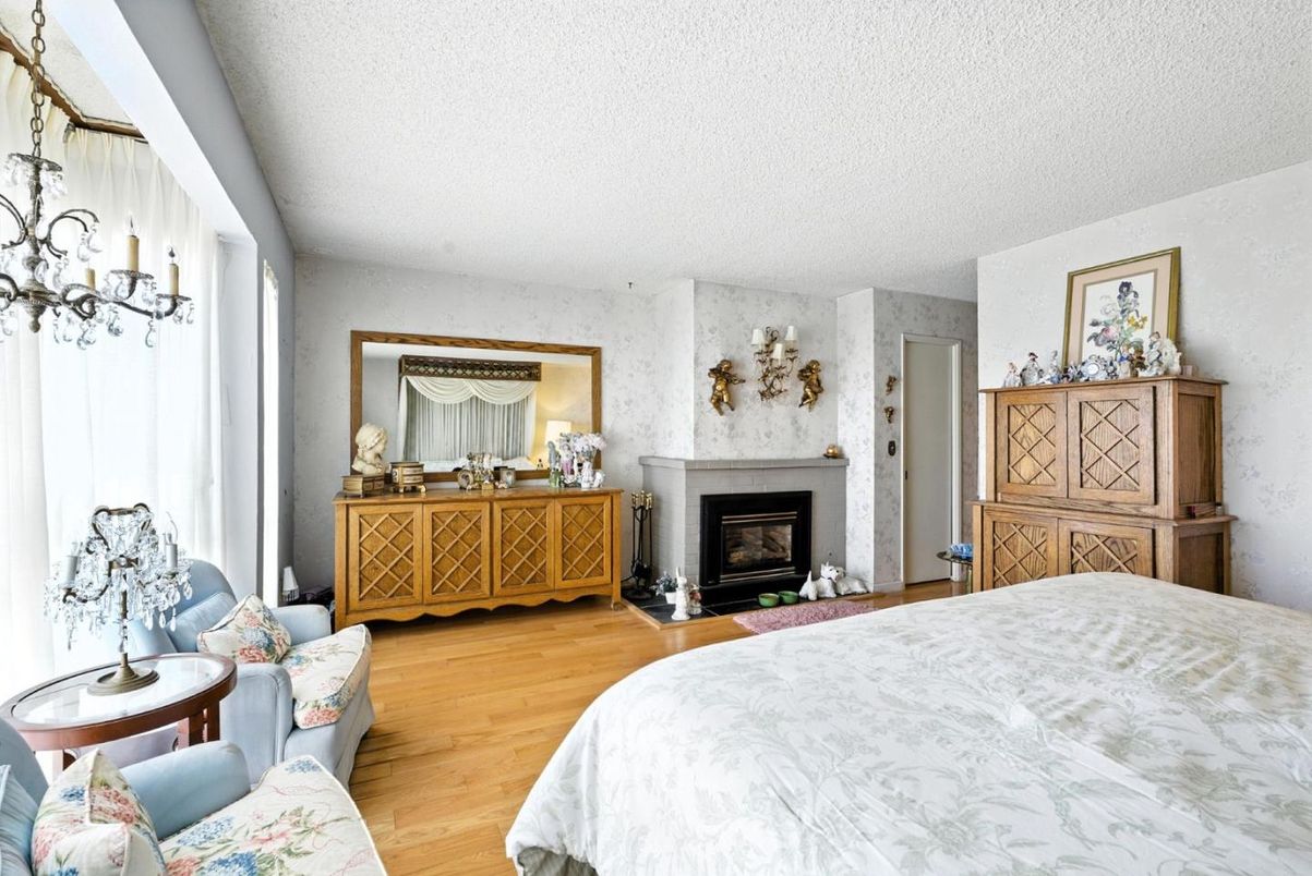 Bedroom, Fireplace, Interior, Wood Texture Flooring