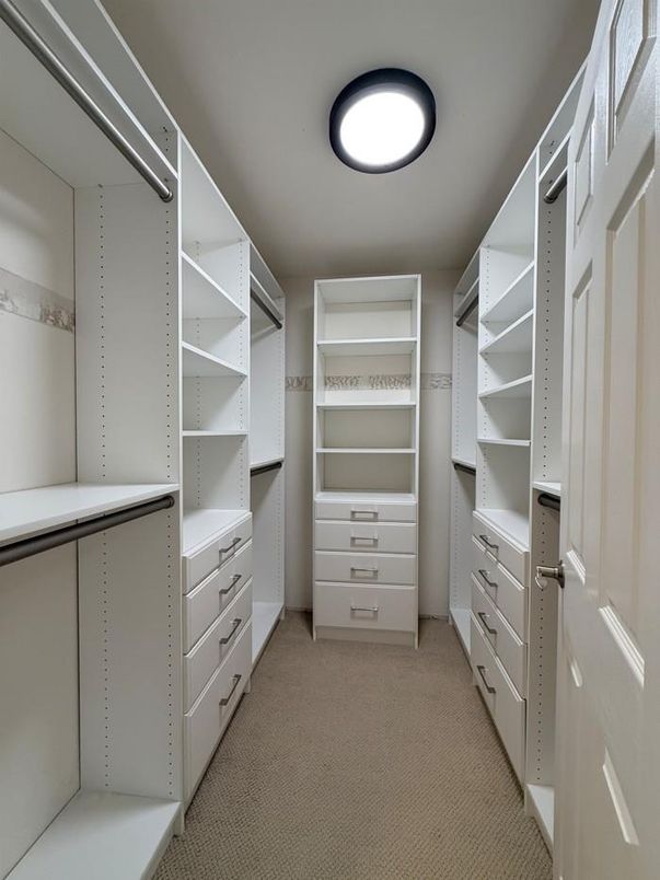 Interior, Walk-in Closets