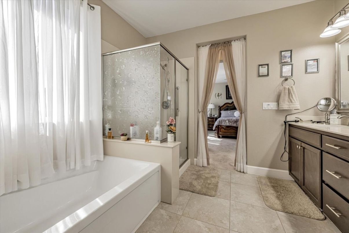 Bathroom, Bedroom, Glass Shower, Interior