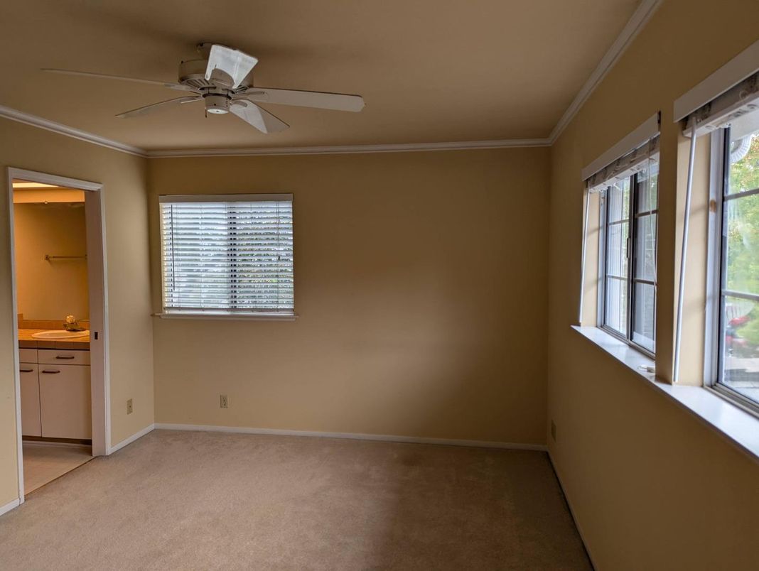 Bathroom, Empty room, Interior
