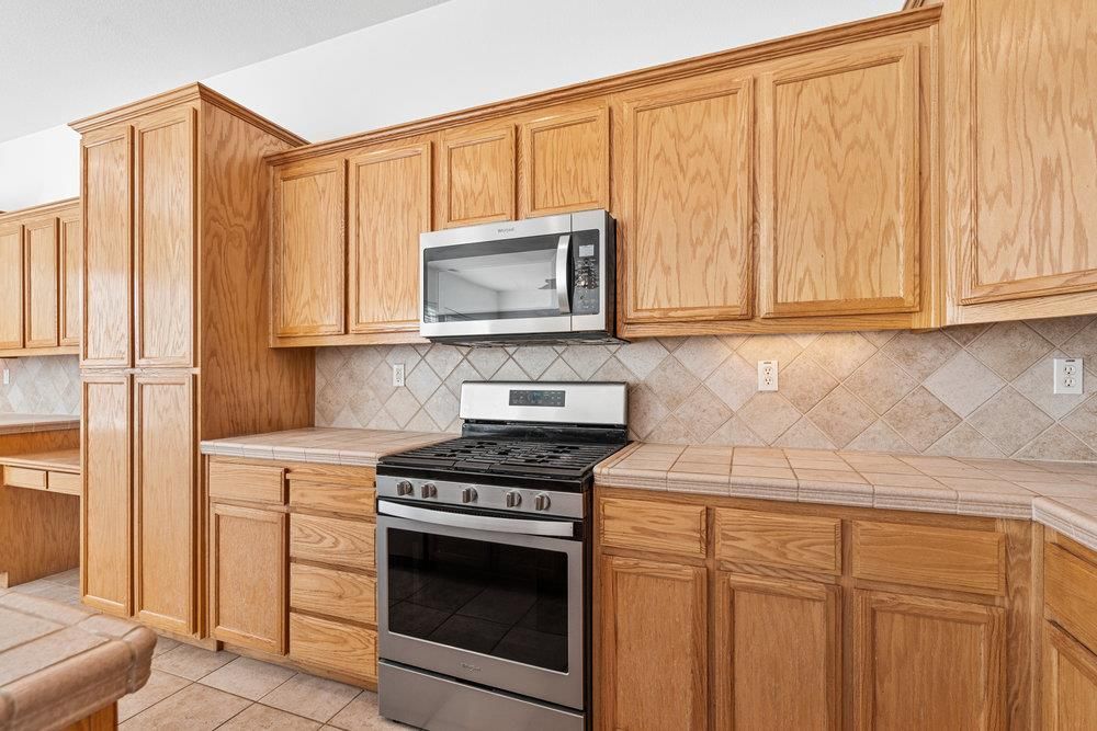 Interior, Kitchen, Tile Countertops