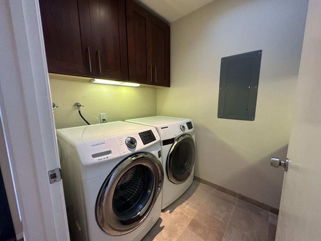 Interior, Washer