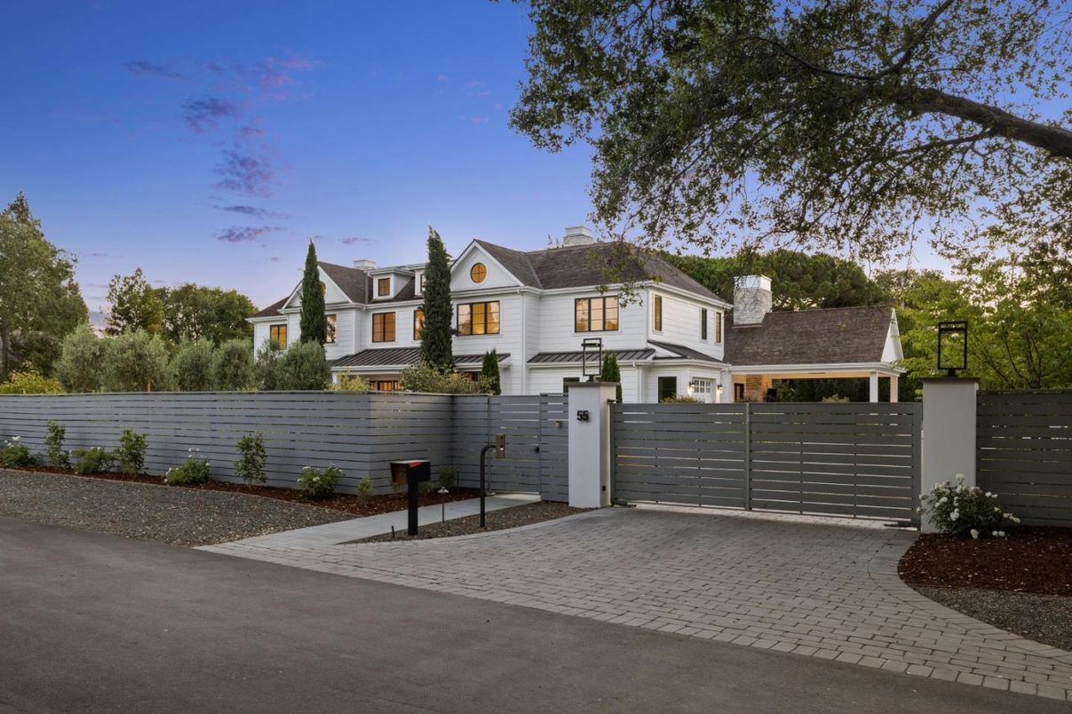 Attached, Exterior, Facade, French Provincial