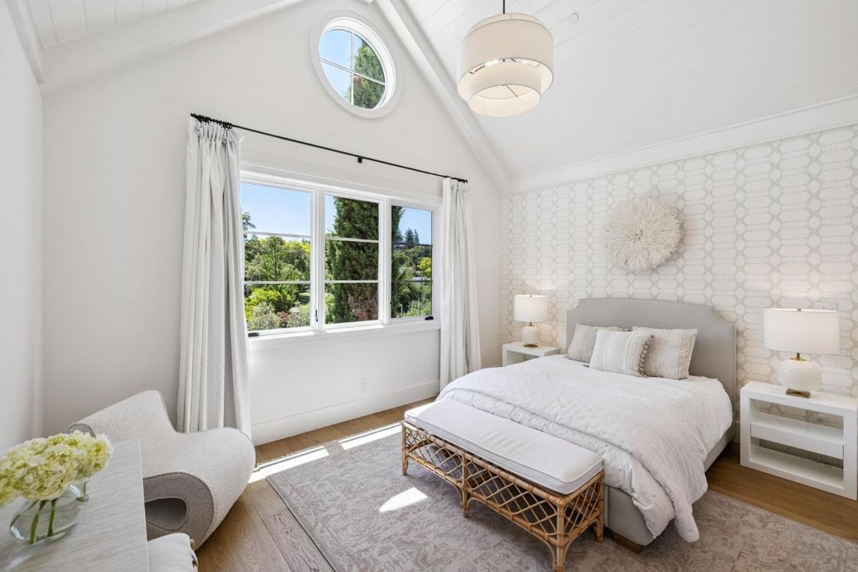 Bedroom, Interior, Pendant Lights, Wood Texture Flooring