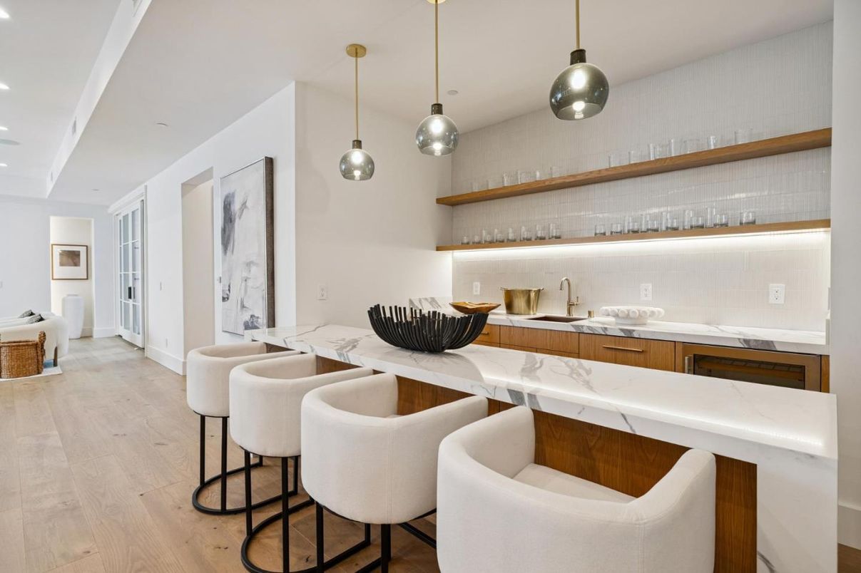 Interior, Pendant Lights, Recessed Lighting, Wood Texture Flooring