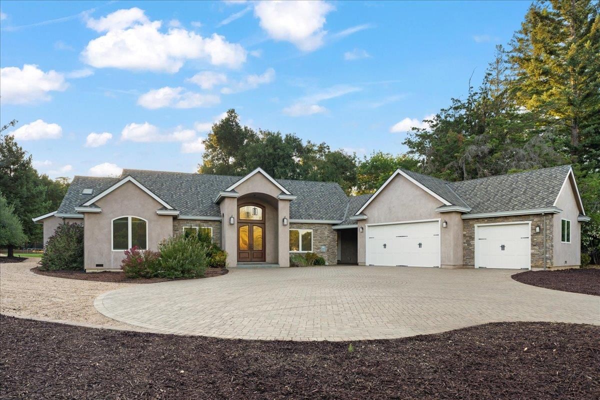 Attached, Backyard, Exterior, Facade, Ranch