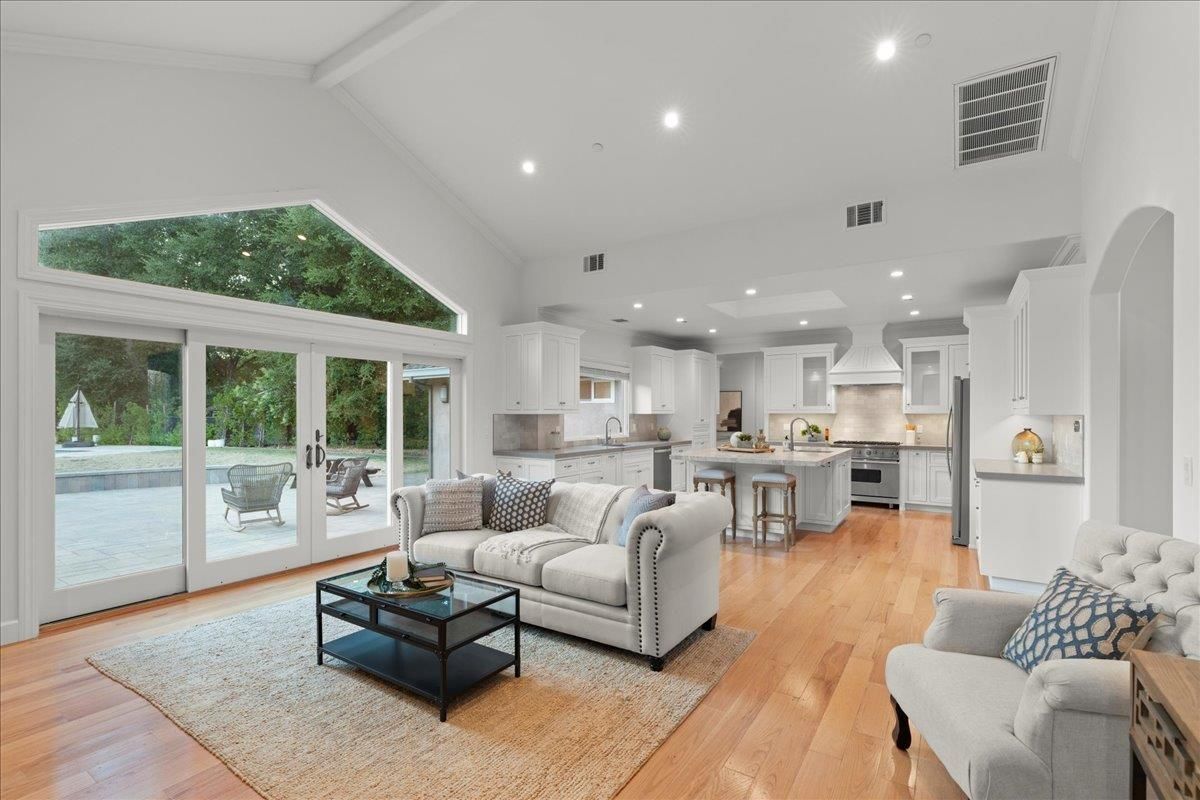 Interior, Kitchen, Living room, Recessed Lighting, Wood Texture Flooring