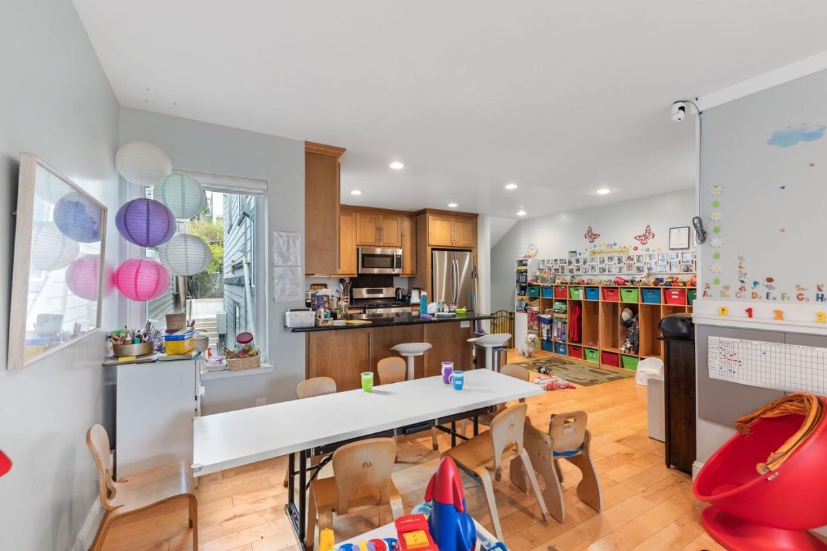 Dining room, Interior, Kitchen, Recessed Lighting, Stainless Steel Appliances, Wood Texture Flooring