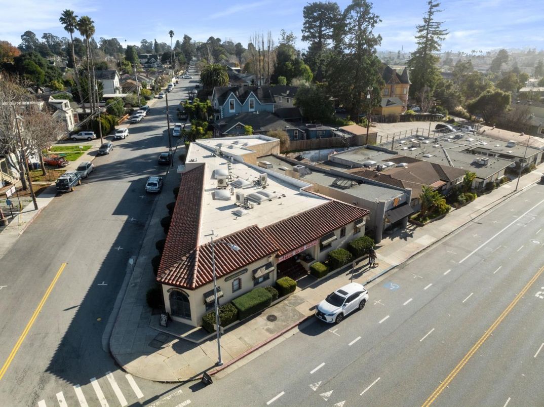 Exterior, Drone