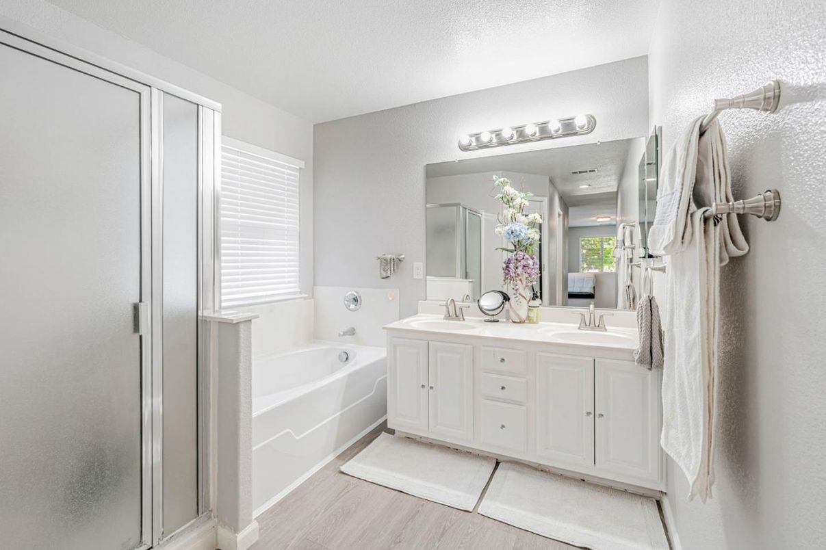 Bathroom, Dual Sink Vanities, Interior, Wood Texture Flooring