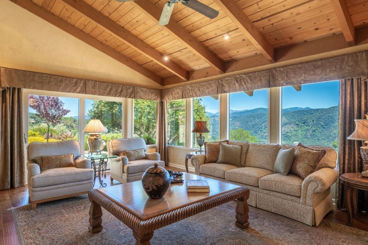 Interior, Living room, Recessed Lighting, Wooden Beams, Wooden Ceilings, Wood Texture Flooring
