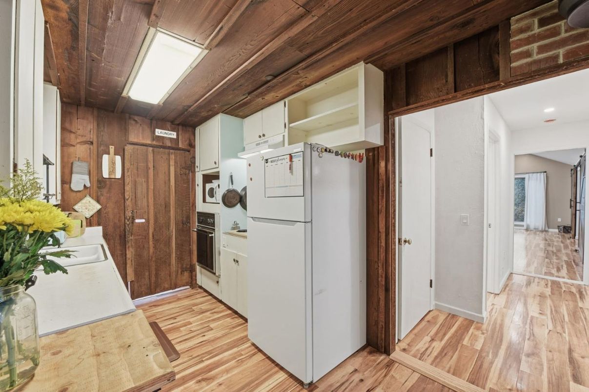 Interior, Kitchen, Recessed Lighting, Wooden Ceilings, Wood Texture Flooring, Wooden Walls