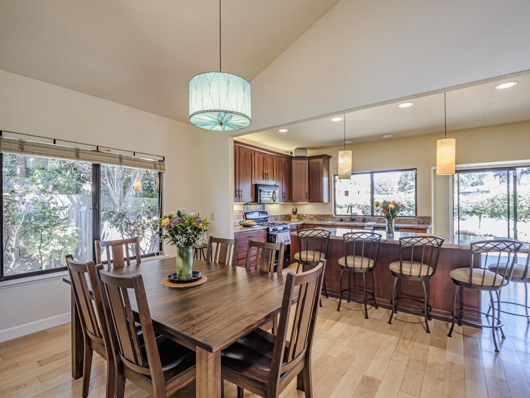 Dining room, Interior, Kitchen, Pendant Lights, Recessed Lighting, Wood Texture Flooring