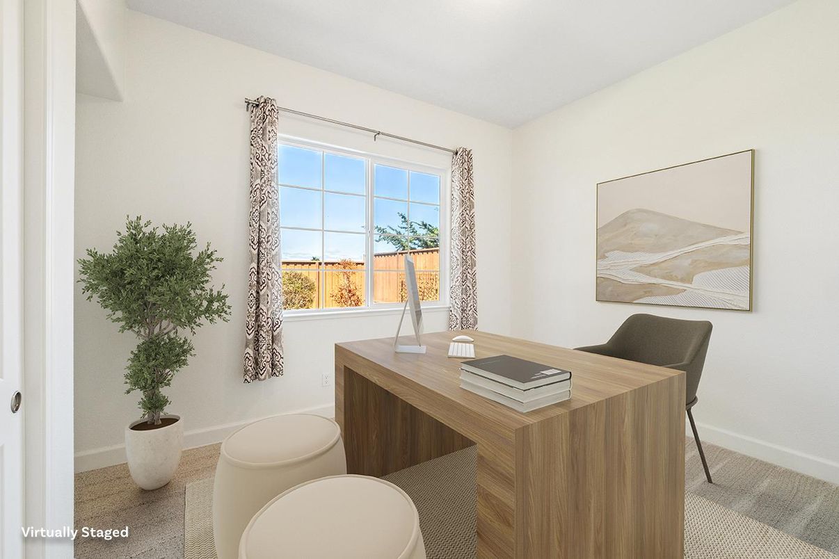 Home Office, Interior
