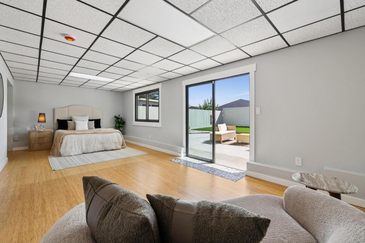 Bedroom, Interior, Wood Texture Flooring