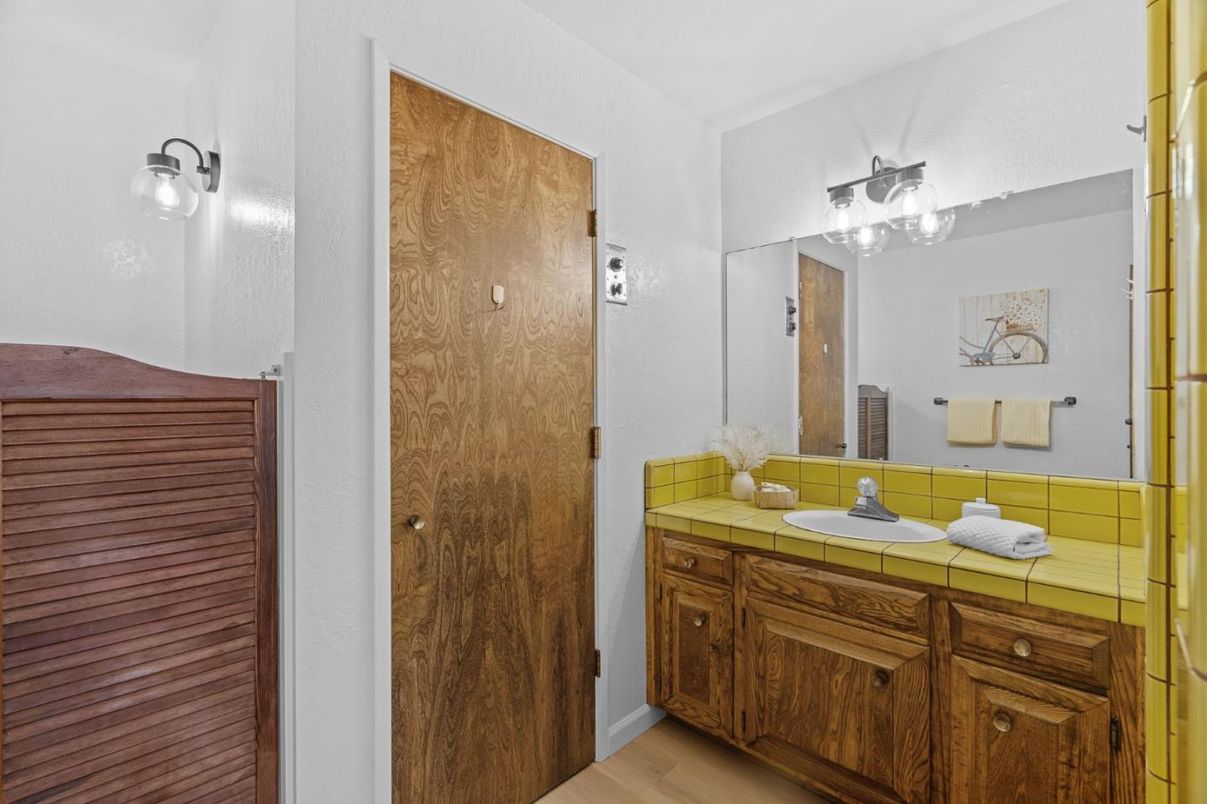 Bathroom, Interior, Tile Countertops, Wood Texture Flooring