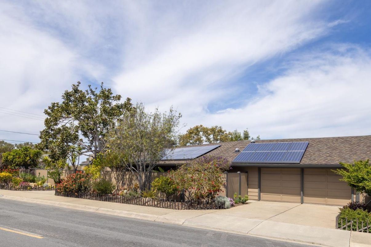 Exterior, Solar Panels