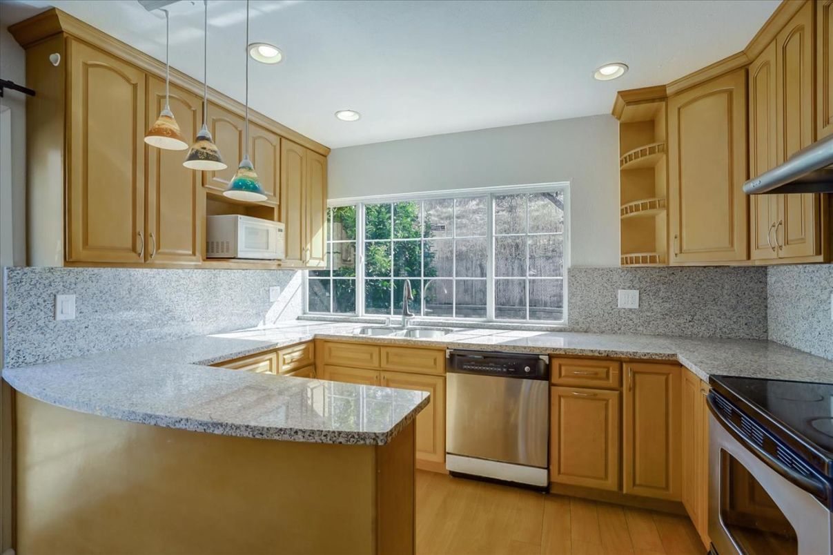 Interior, Kitchen, Pendant Lights, Recessed Lighting, Wood Texture Flooring
