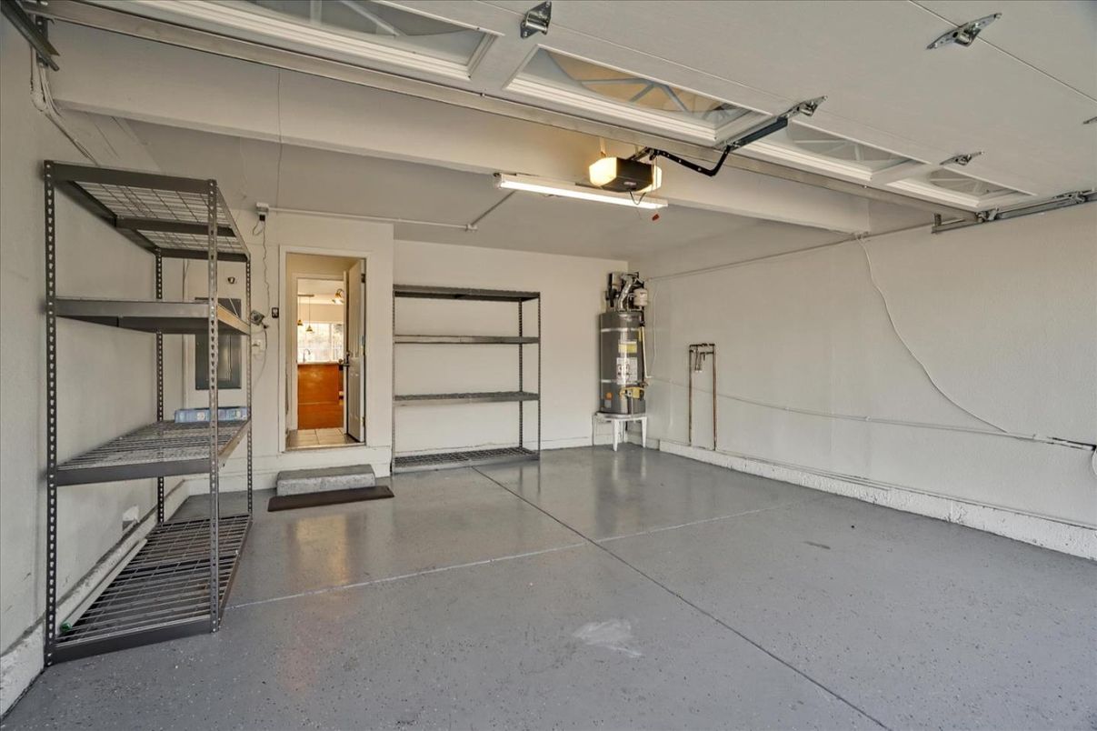 Garage, Interior
