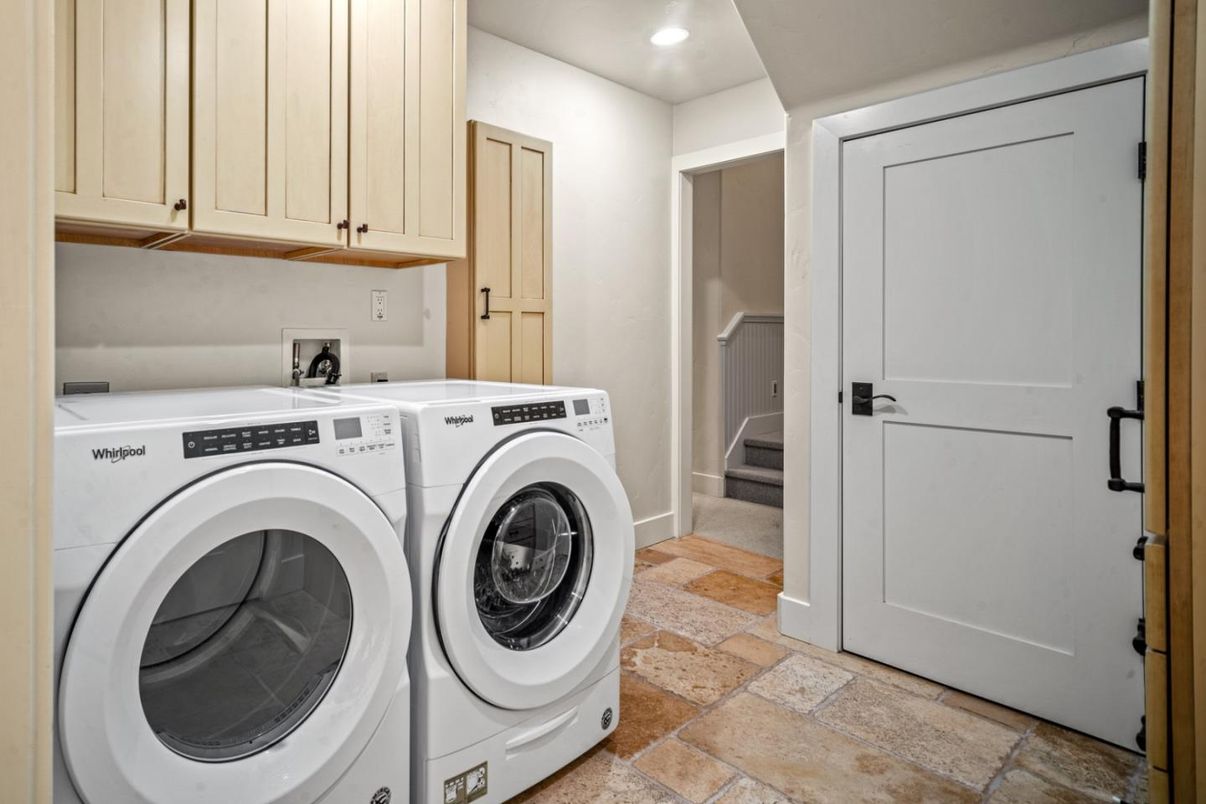 Interior, Recessed Lighting, Washer