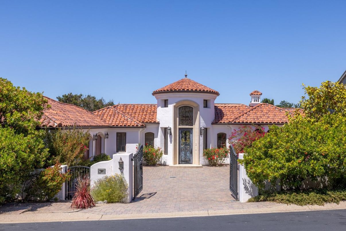 Exterior, Facade, Spanish Mediterranean