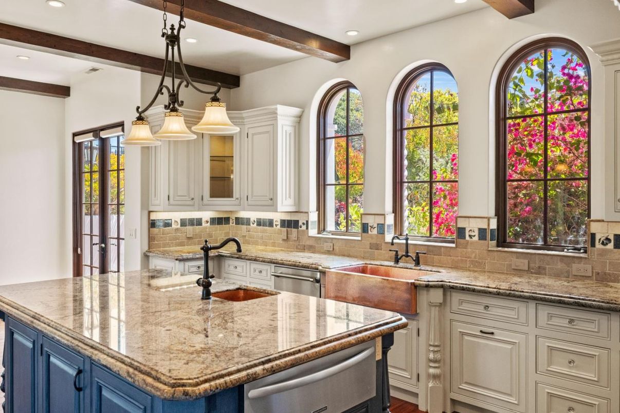 Interior, Kitchen, Pendant Lights, Recessed Lighting, Wooden Beams, Wood Texture Flooring