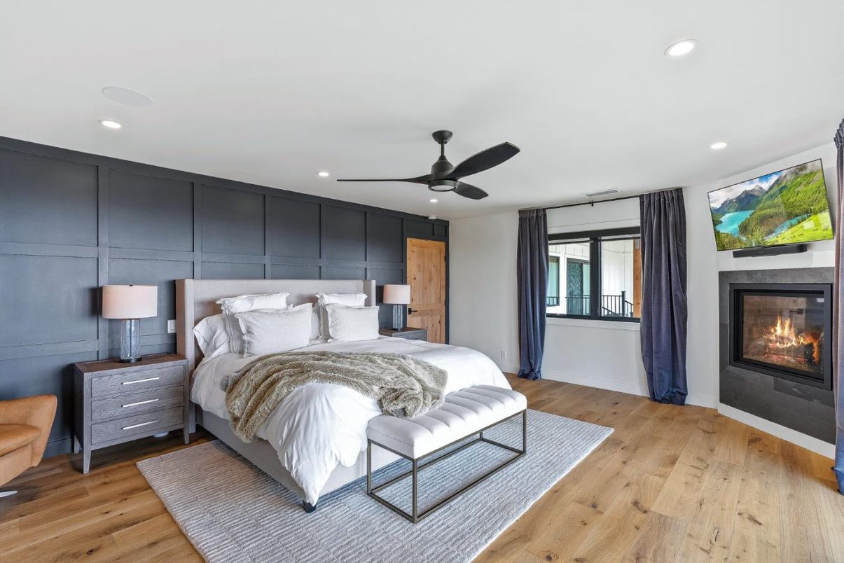 Bedroom, Fireplace, Interior, Recessed Lighting, Wood Texture Flooring