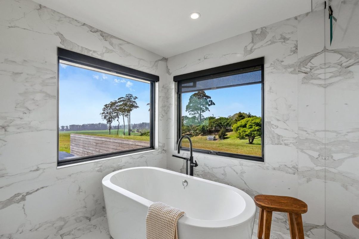 Bathroom, Free Standing Baths, Interior, Marble, Marble Walls, Recessed Lighting