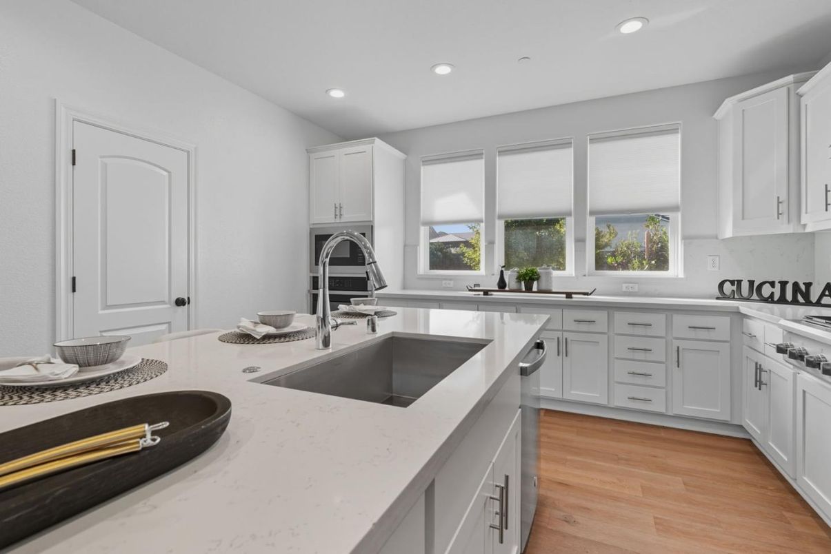 Interior, Kitchen, Recessed Lighting, Wood Texture Flooring