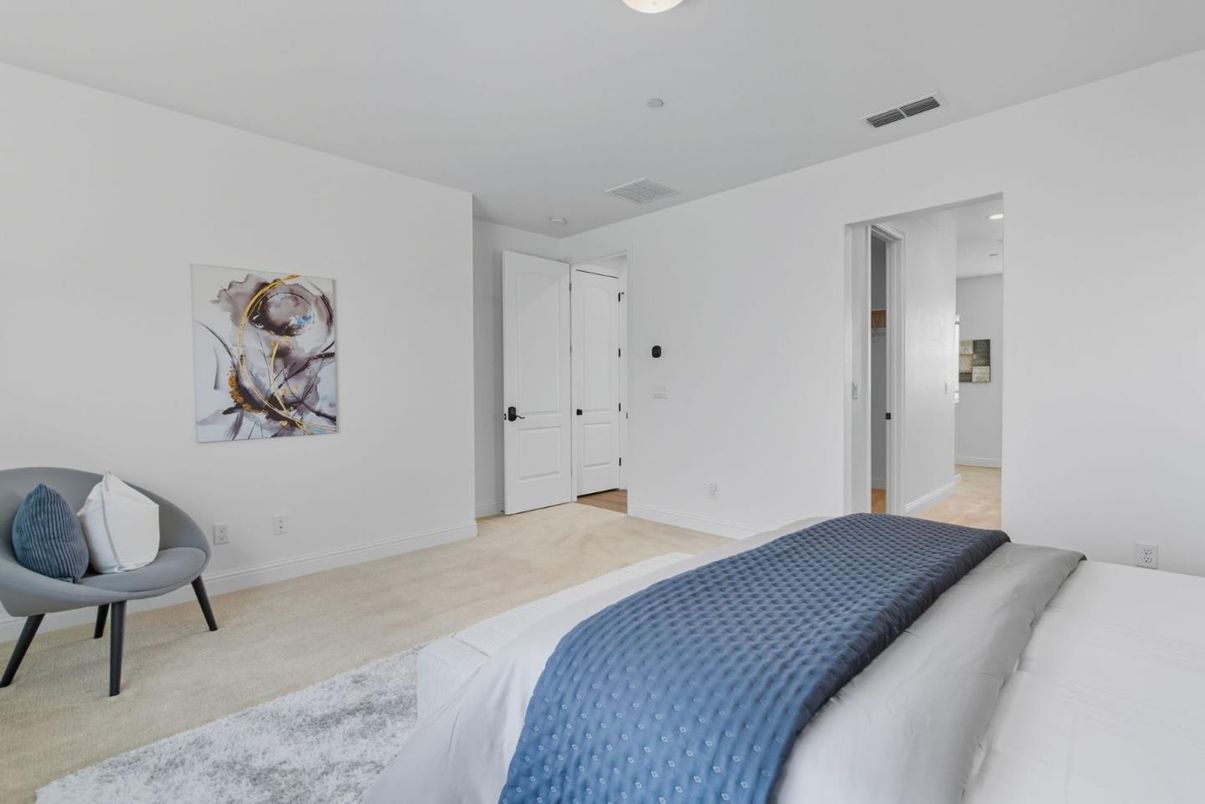 Bedroom, Interior, Recessed Lighting