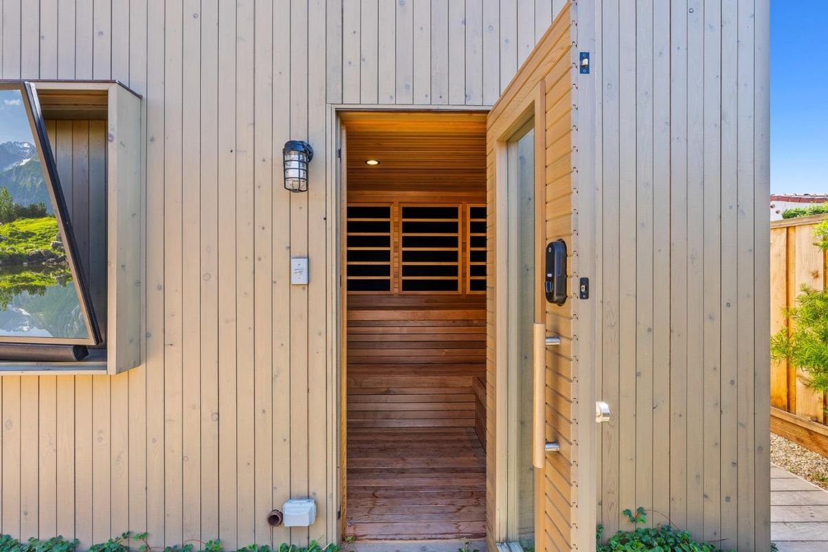 Exterior, Sauna Room