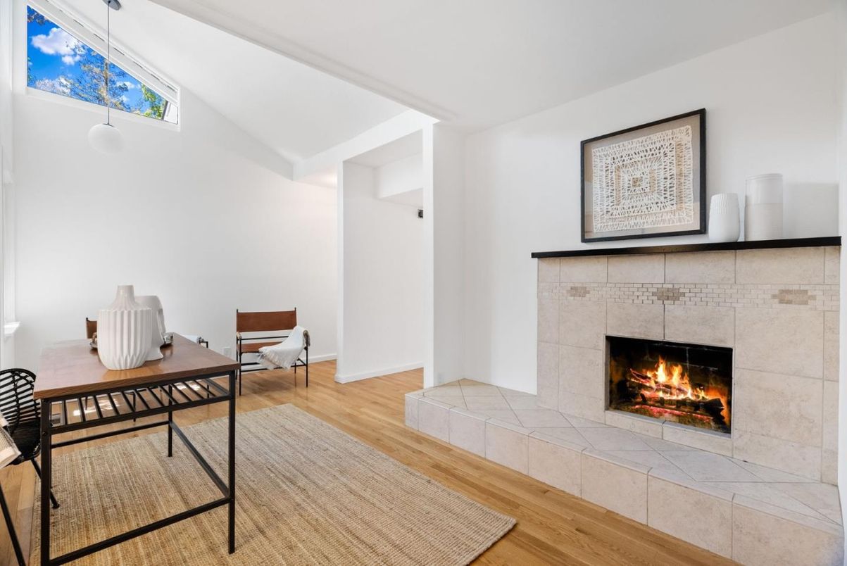 Dining room, Fireplace, Interior, Pendant Lights, Wood Texture Flooring