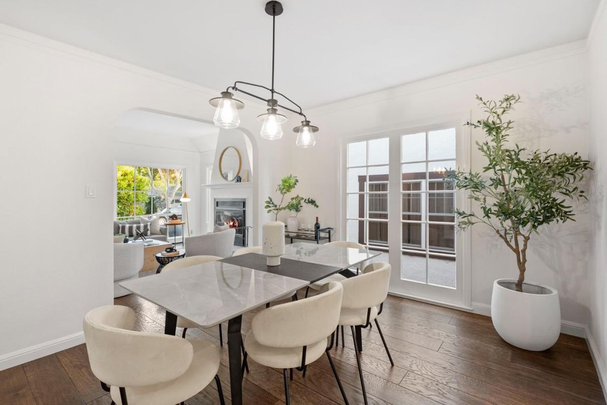 Dining room, Fireplace, Interior, Pendant Lights, Wood Texture Flooring
