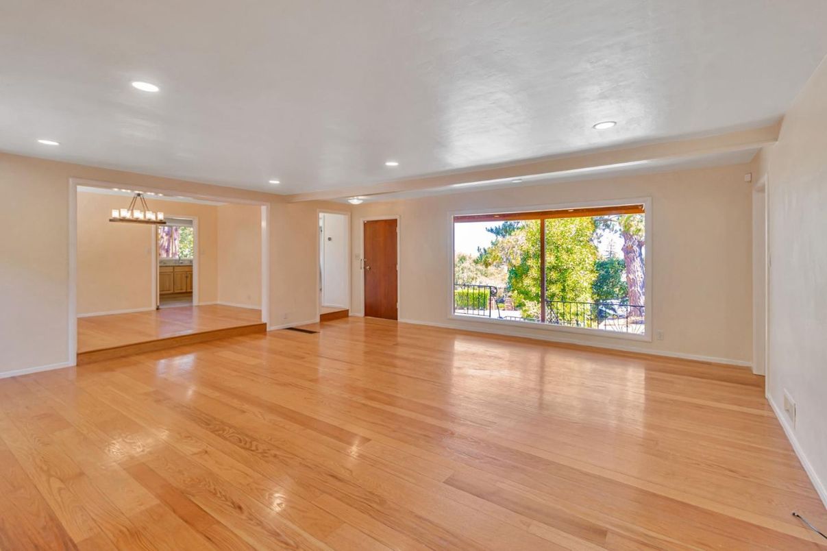 Empty room, Interior, Pendant Lights, Recessed Lighting, Wood Texture Flooring