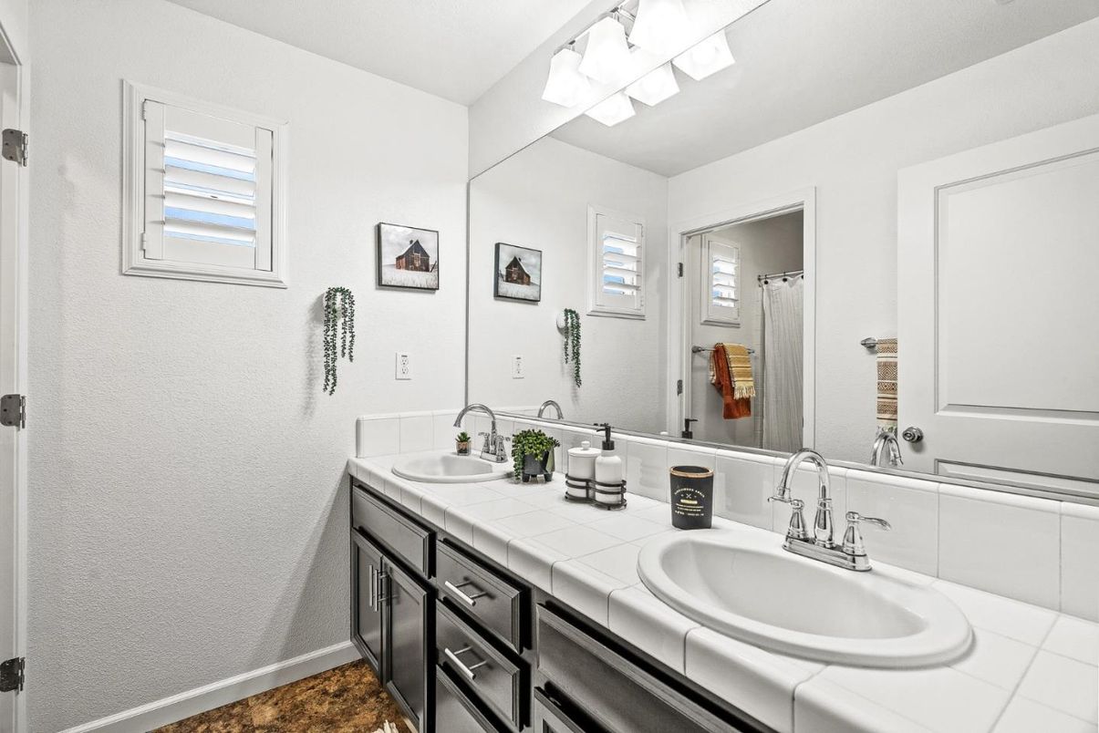Bathroom, Dual Sink Vanities, Interior, Tile Countertops