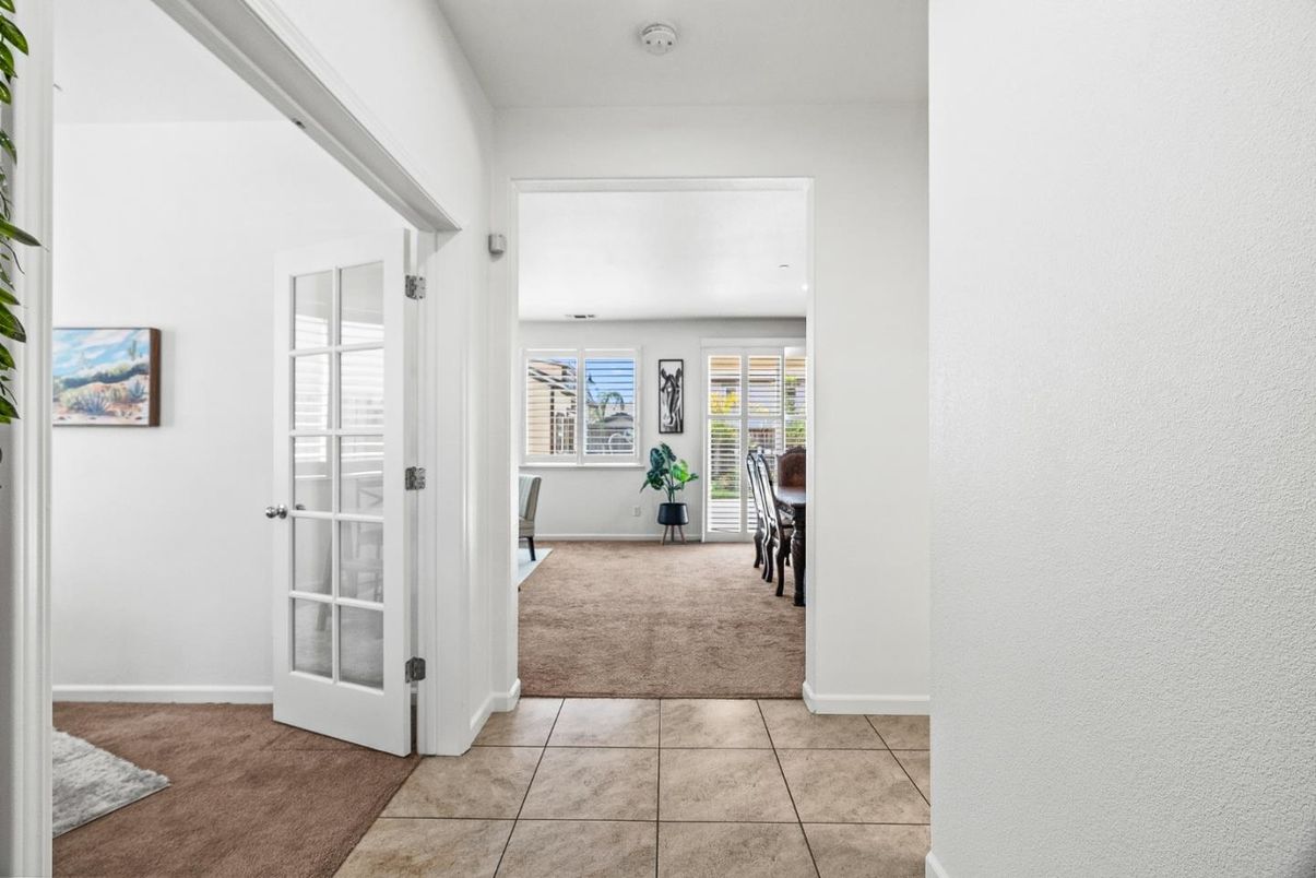 Interior, Recessed Lighting