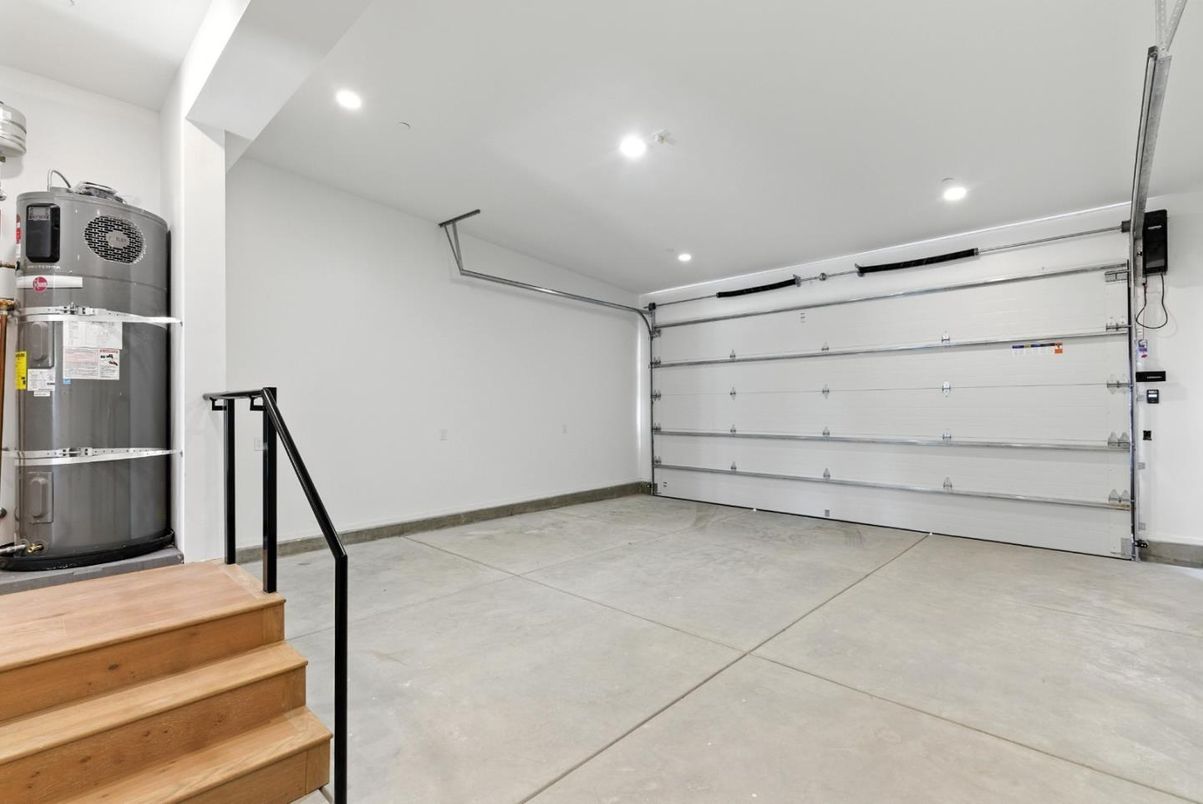 Garage, Interior, Recessed Lighting