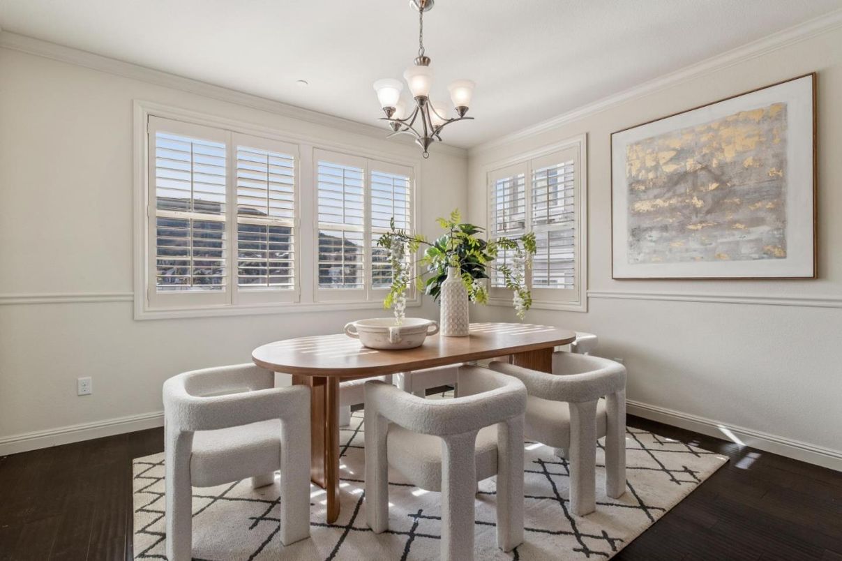 Chandelier, Dining room, Interior, Wood Texture Flooring